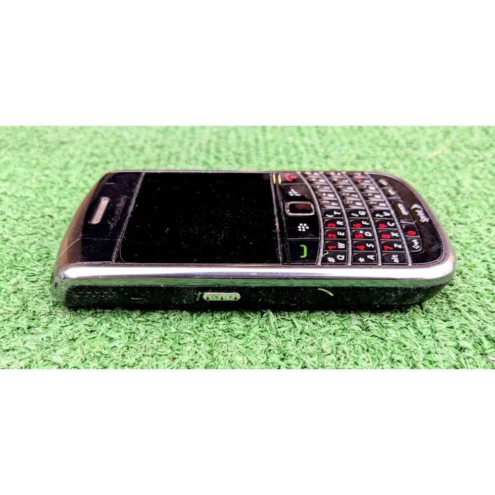 UNTESTED BlackBerry Bold 9650 Keyboard Mobile Cell Phone (Sprint) GUC